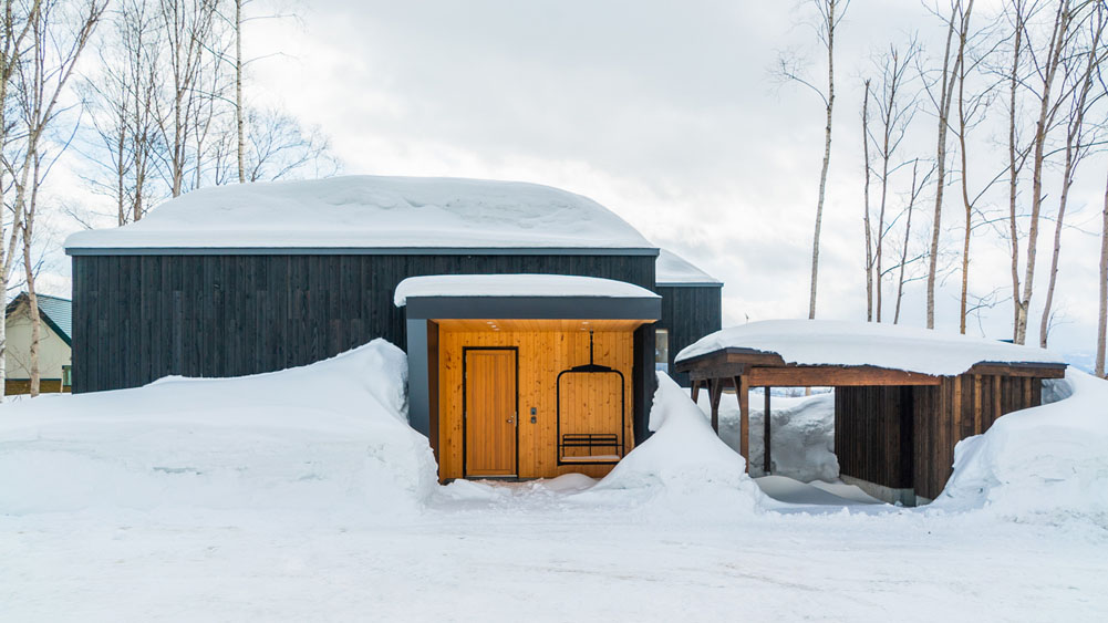 Birchwood Chalet - Facade